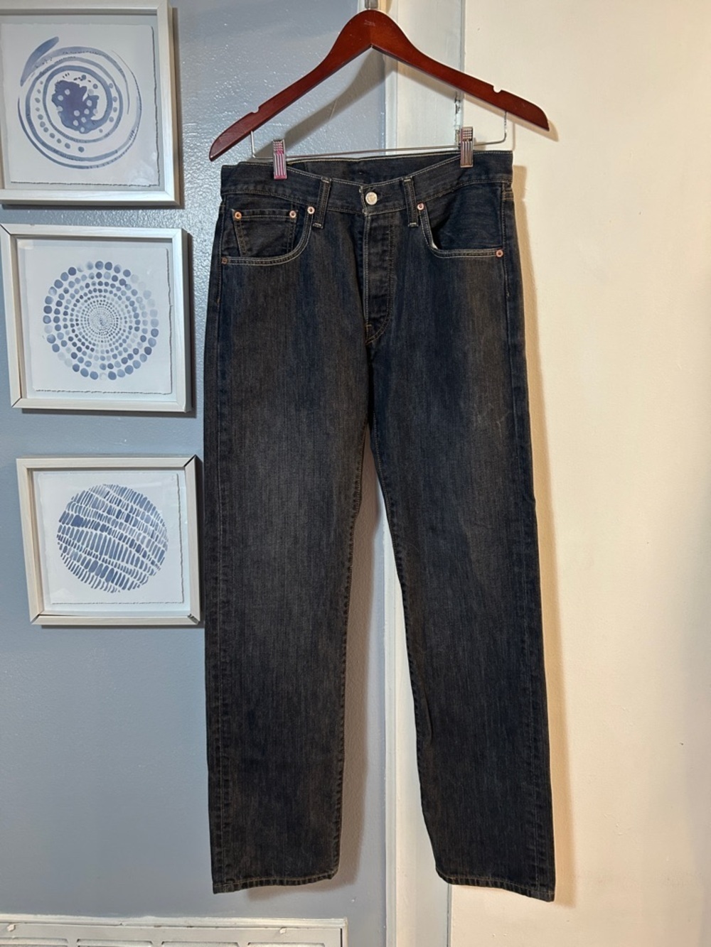 Levi’s 501 Button Fly Men's Blue Straight-Leg Jeans Size 32